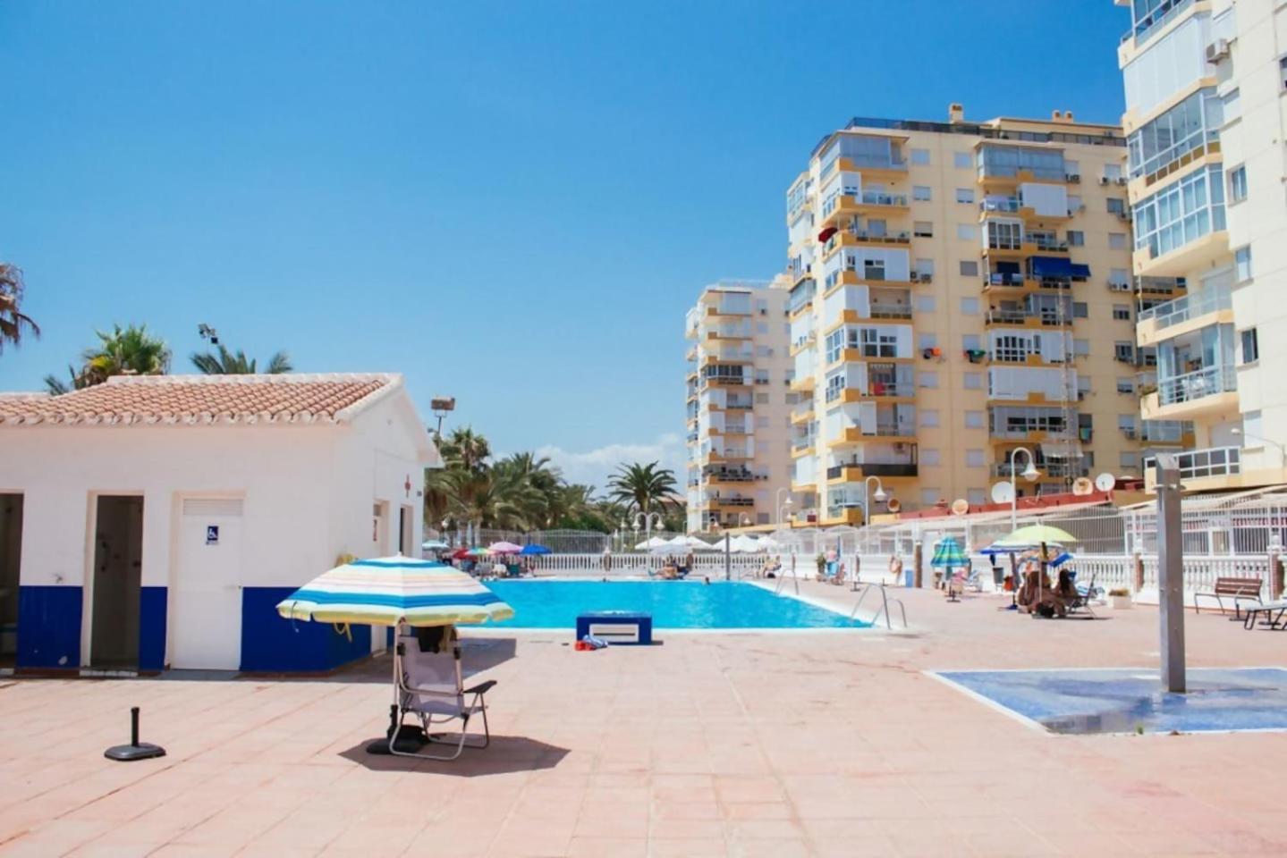 Loft En Residencial 1ª Linea Con Piscina Leilighet Algarrobo Costa Eksteriør bilde